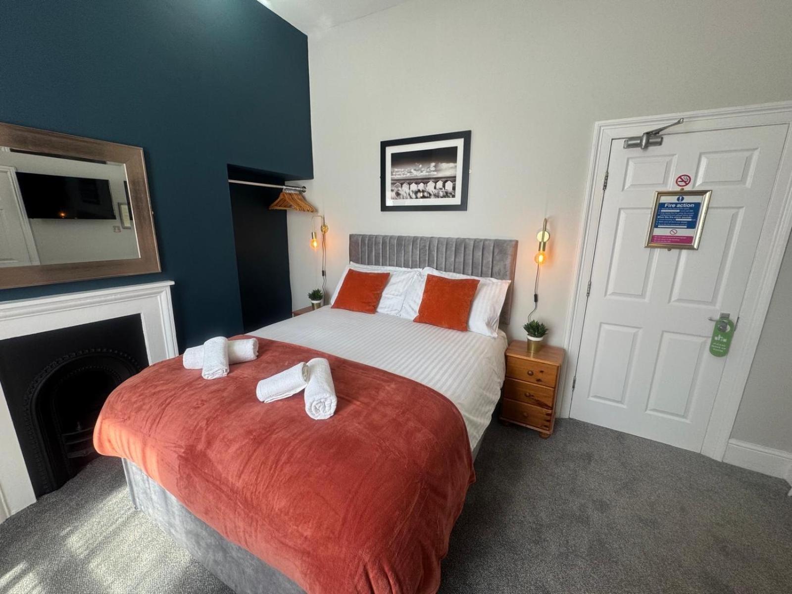 Bed and Breakfast The Rockside à Scarborough Extérieur photo
